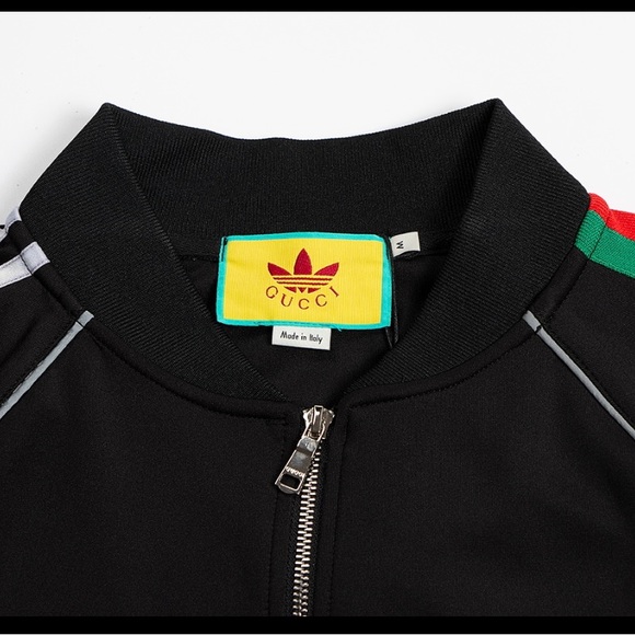 TRACKSUIT - NEW - SZ M โฅ๏ธ๐ - Picture 6 of 16